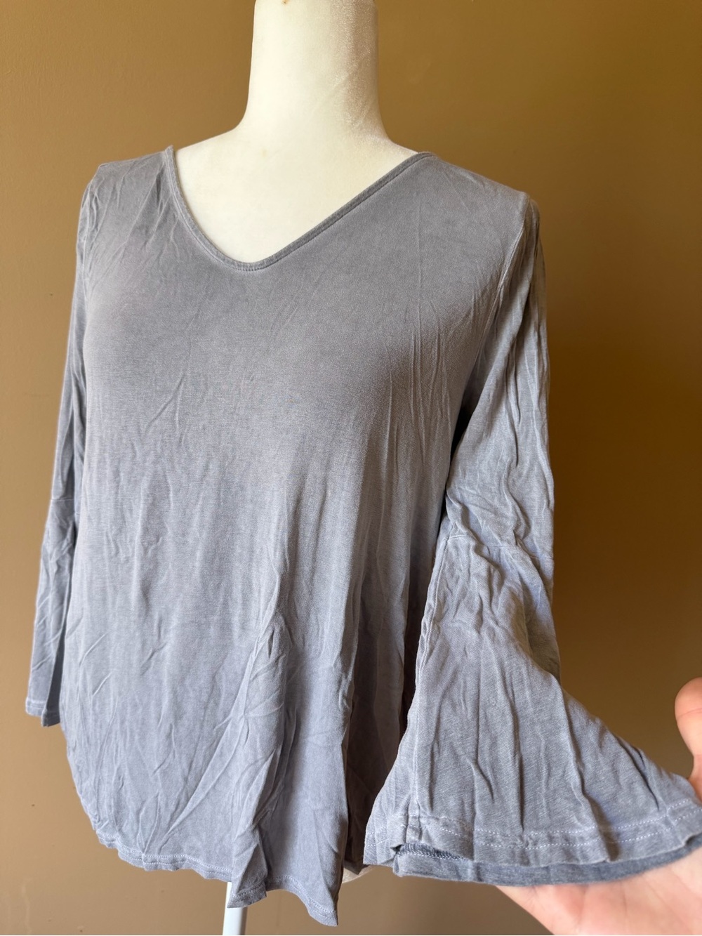 Arizona Jean Co Gray Bell Sleeve Tie Back V-Neck Top